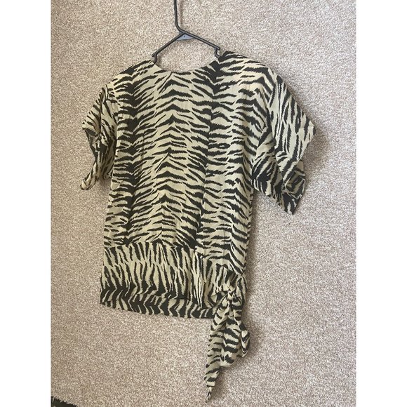 Vintage Frances Henaghan Lord + Taylor Women’s Animal Print Blouse Top Tie Waist - Picture 3 of 6